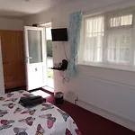 汽车旅馆 纽尔茵汽车旅馆 2*