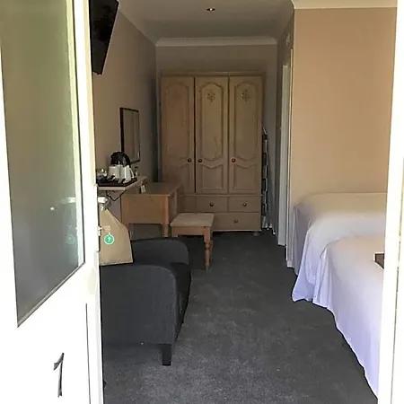 The New 2* York
