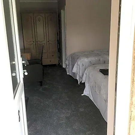 The New Motel 2*